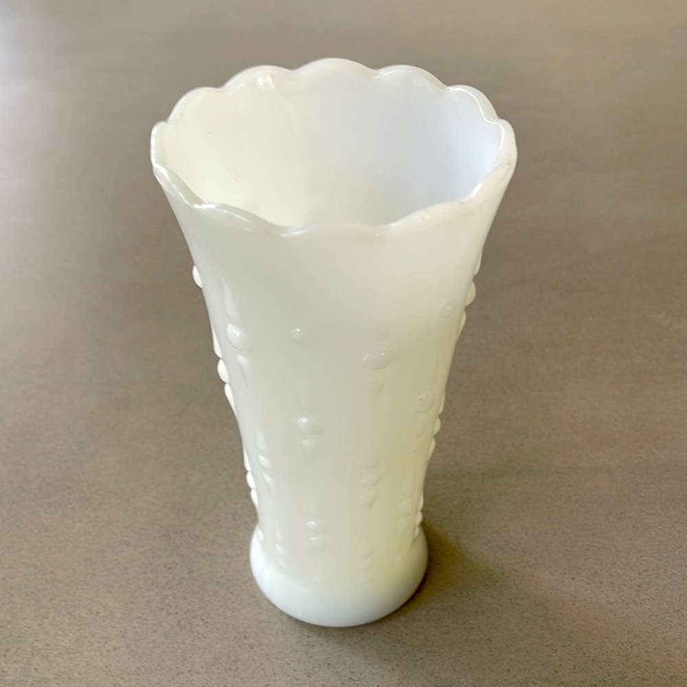 Vintage Anchor Hocking Milk Glass Vase